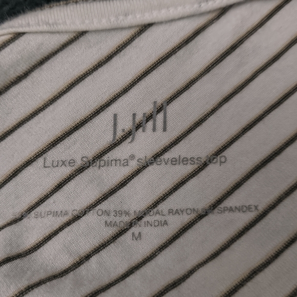 Striped Sleeveless Top - Picture 2 of 8